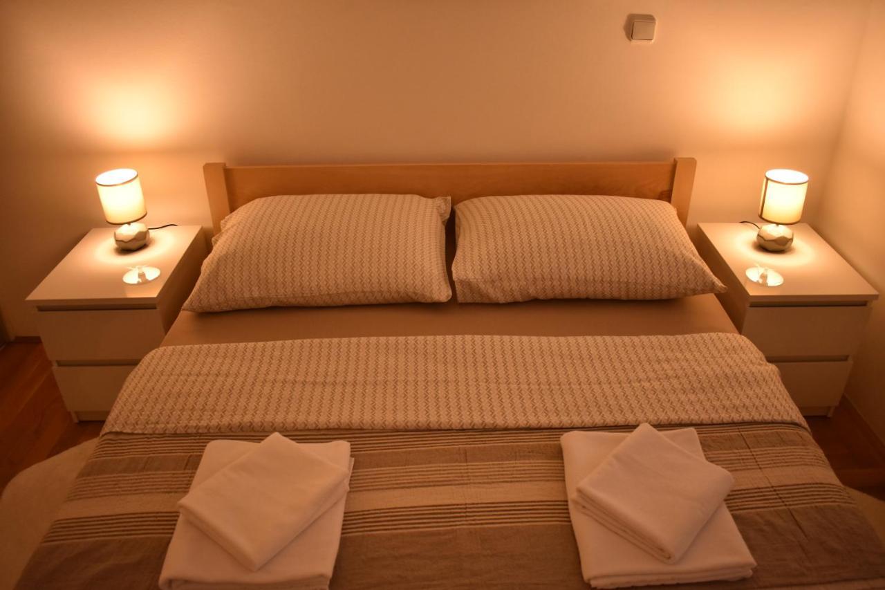 Apartman Boni Zagabria Esterno foto