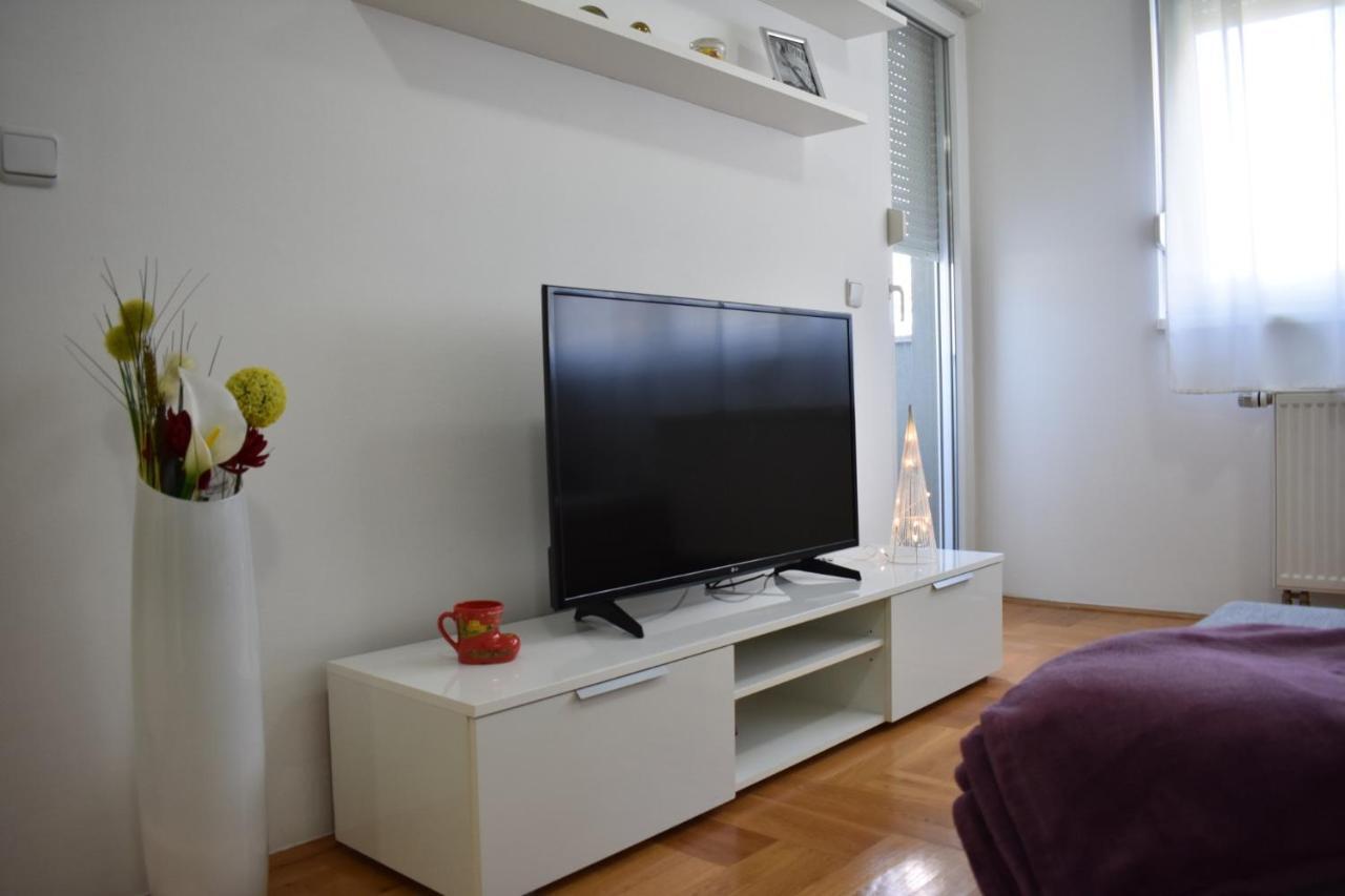 Apartman Boni Zagabria Esterno foto
