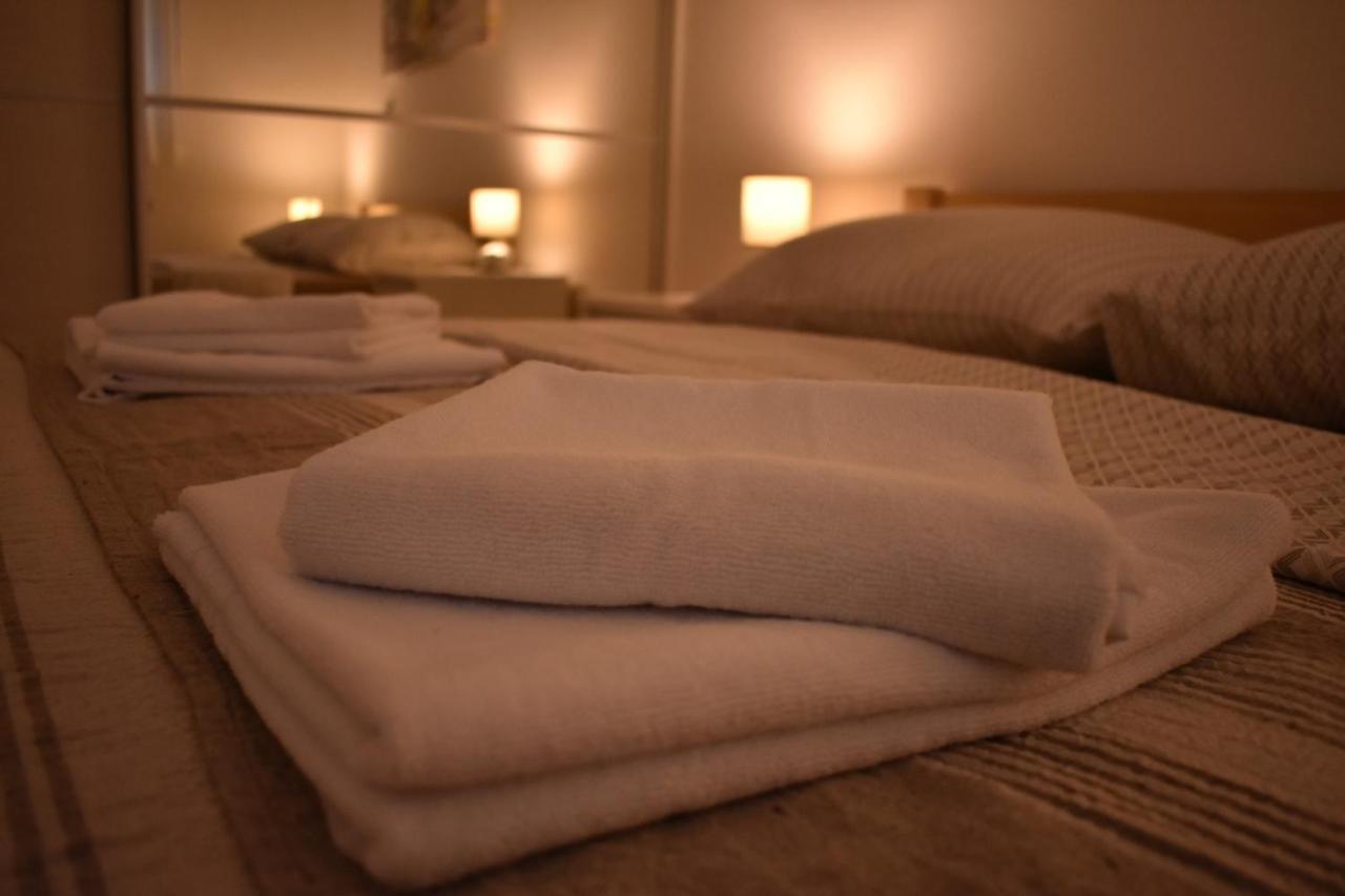 Apartman Boni Zagabria Esterno foto
